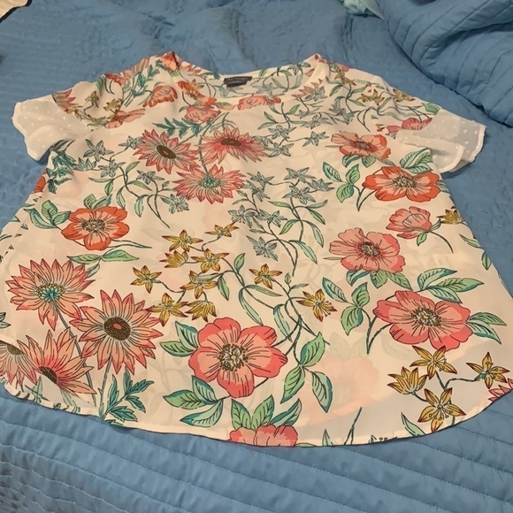 GORGEOUS Van Heusen, ladies blouse - Picture 6 of 8